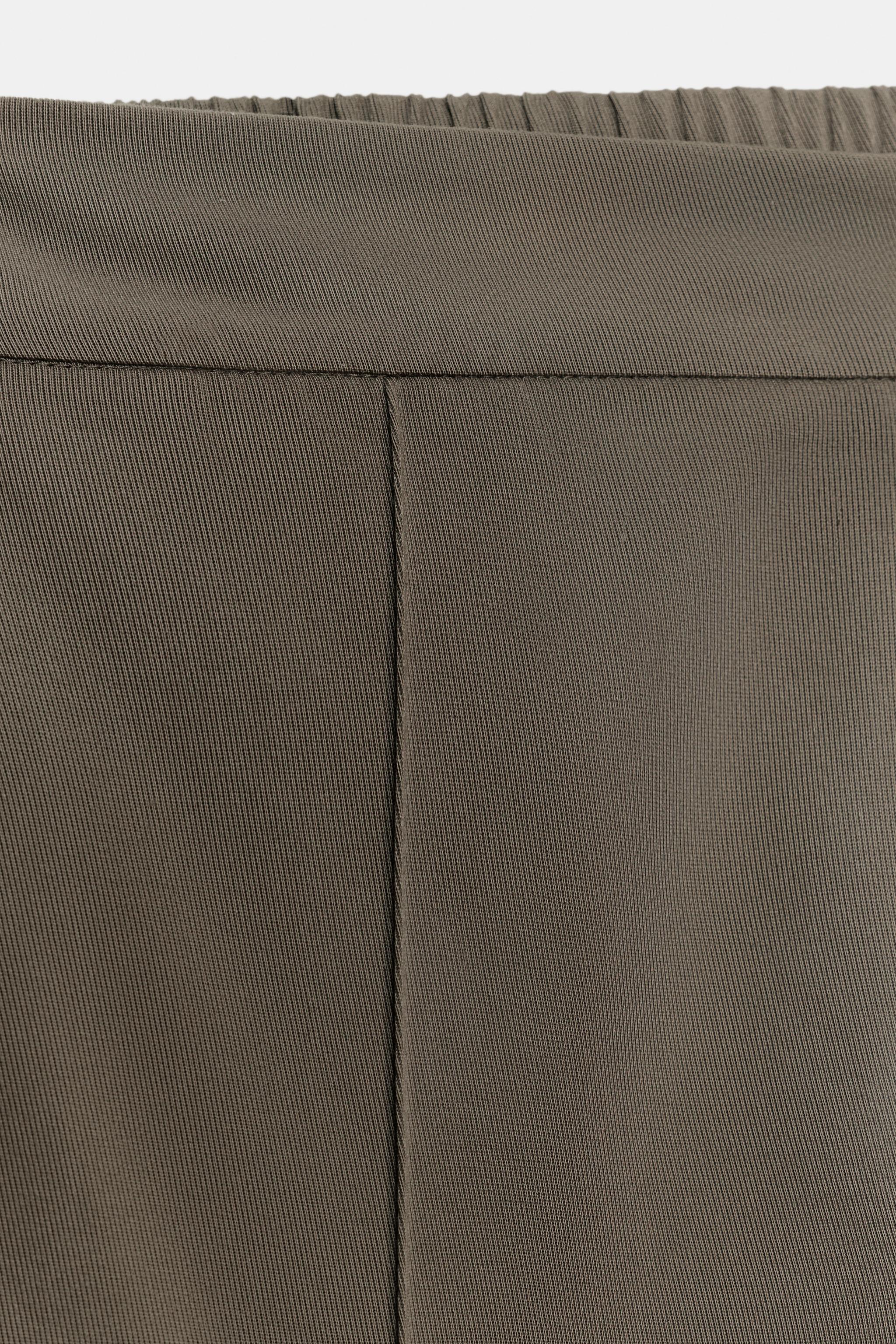 PANTALON DROIT NERVURÉ